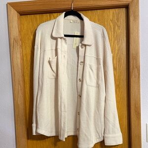 Doe & Rae Cream Button-Up Shirt